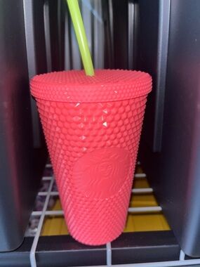 Starbucks studded coral with green straw 16 ounce oh this is fun great color